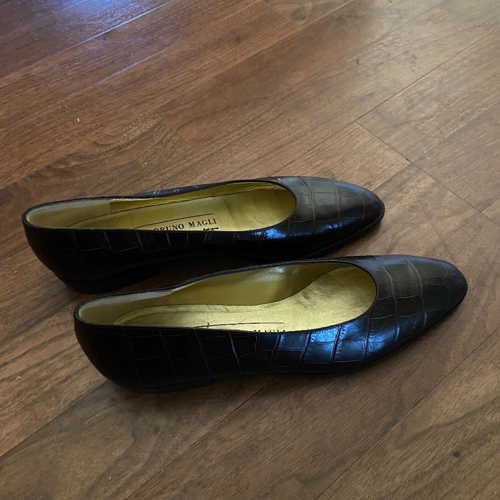 NEW Bruno Magli Slip on Flats